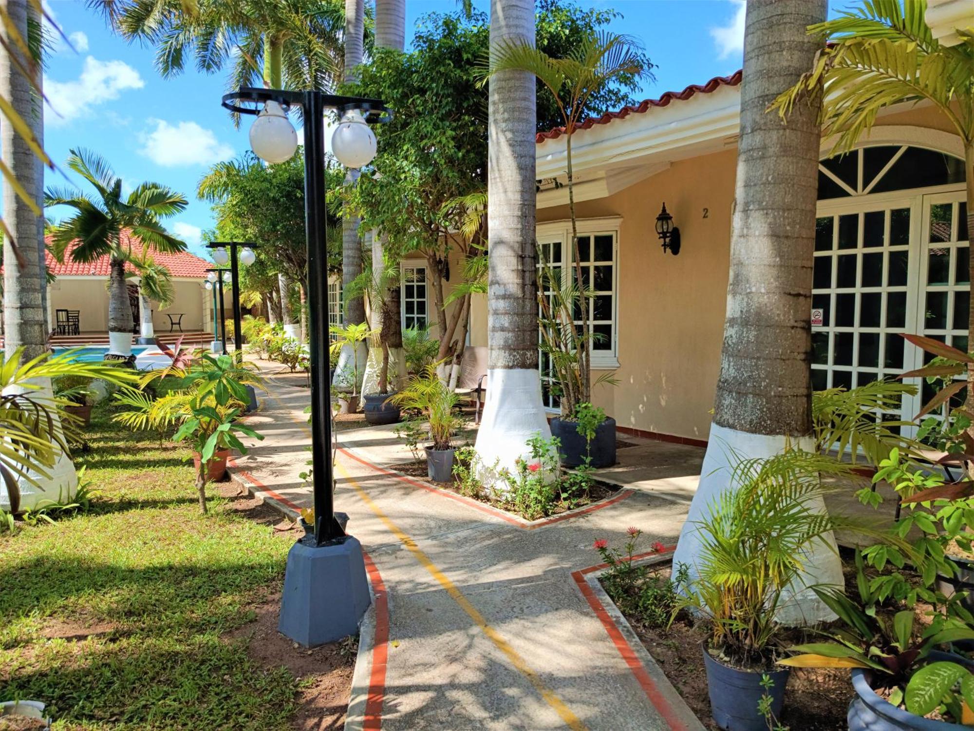 Tulipanes Cancun Bagian luar foto